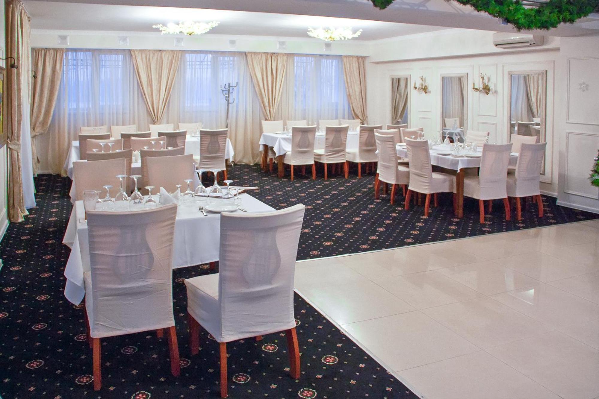 Mayak Resort Kam'yani Potoky Buitenkant foto