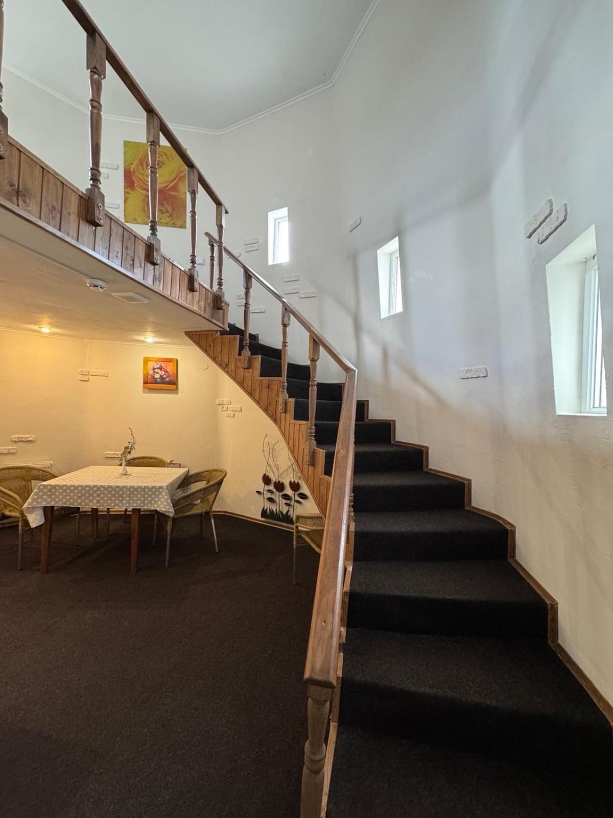Mayak Resort Kam'yani Potoky Buitenkant foto